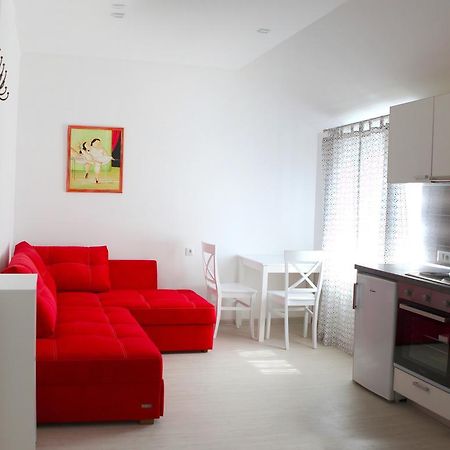 Apartment Zolotoy Bereg 5 Odessa Exterior foto